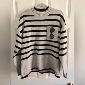 Karl Lagerfeld size L Sparkle Sunglasses sweater